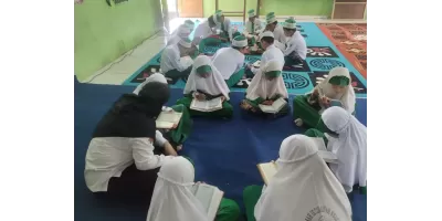 Tadarus Al Quran Bulan Ramadhan